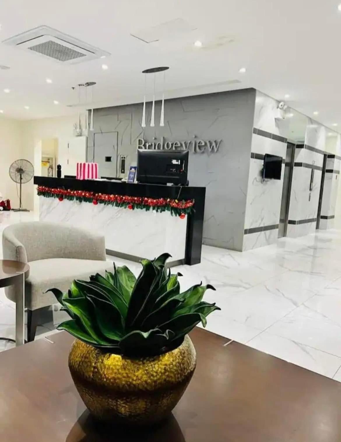 Affordable Staycation 2 Bedroom Unit Apartment *